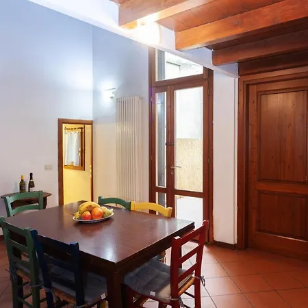 Apartamento Oriuolo 8 *
